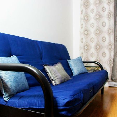 Private Comfy Apartment In Montréal Kültér fotó